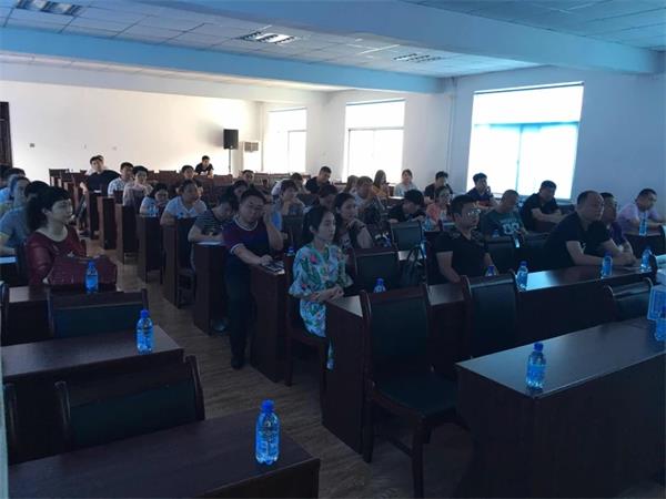 辽中区当局各委办局人员参加培训会1.jpg 辽中区当局各委办局人员参加培训会1.jpg