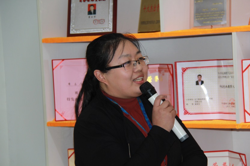 SA视讯服务表包公司人力资源总监竞聘者——柏苓.jpg SA视讯服务表包公司人力资源总监竞聘者——柏苓.jpg