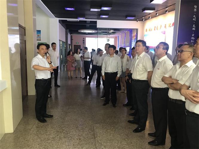 白塔区四大班子辅导光临辽宁声谷双创孵化基地参观领导