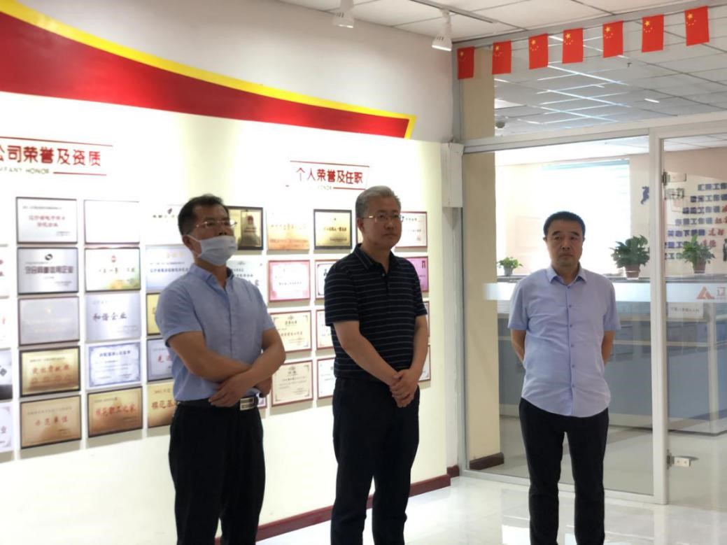 市委常委、统战部部长高天宇一行光临SA视讯信息领导.jpg 市委常委、统战部部长高天宇一行光临SA视讯信息领导.jpg