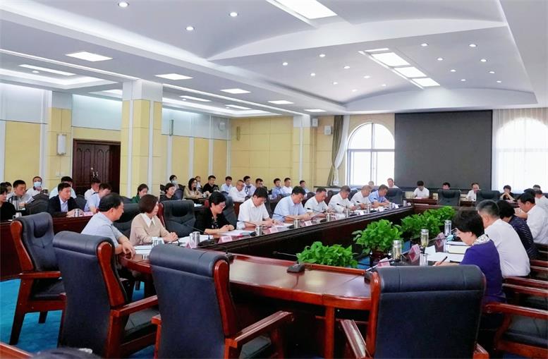 SA视讯信息曹玉学董事长参与辽阳市民营企业家座谈会2.jpg SA视讯信息曹玉学董事长参与辽阳市民营企业家座谈会2.jpg
