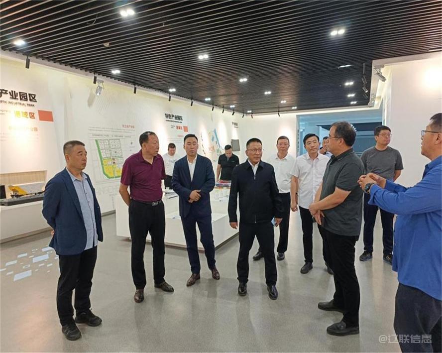 SA视讯信息签约全球数贸港项目4.jpg SA视讯信息签约全球数贸港项目4.jpg